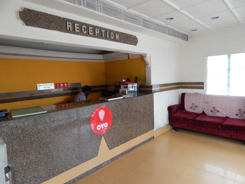 سيليجوري Breeze Hotel المظهر الخارجي الصورة