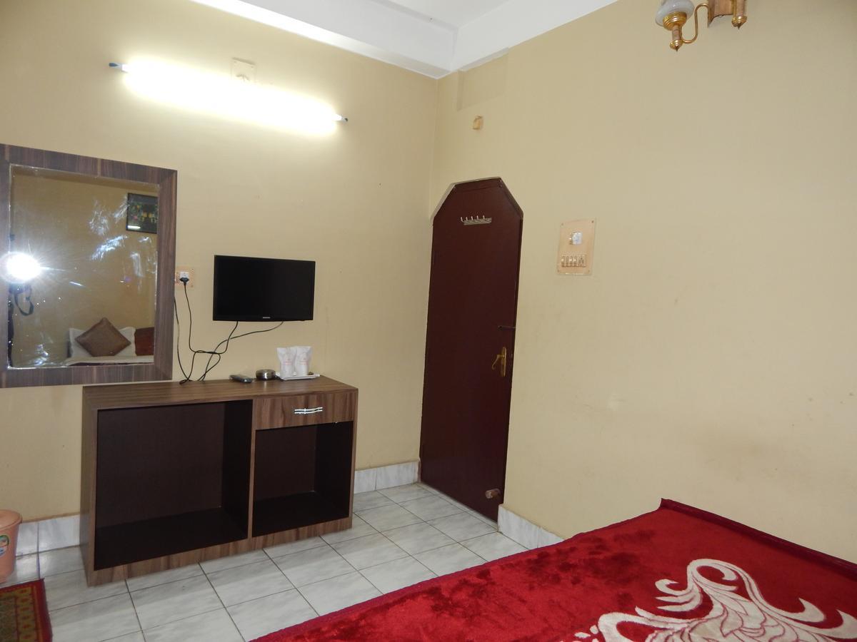 سيليجوري Breeze Hotel المظهر الخارجي الصورة