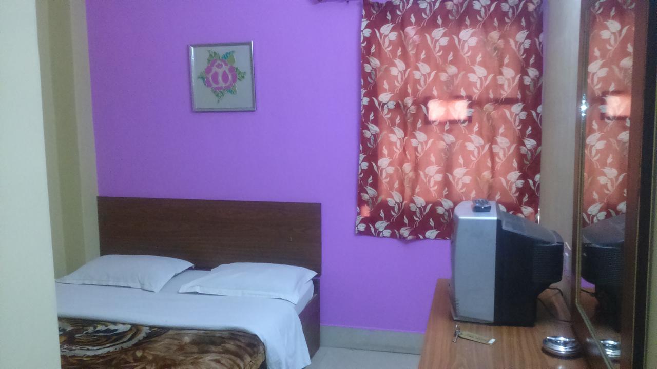 سيليجوري Breeze Hotel المظهر الخارجي الصورة