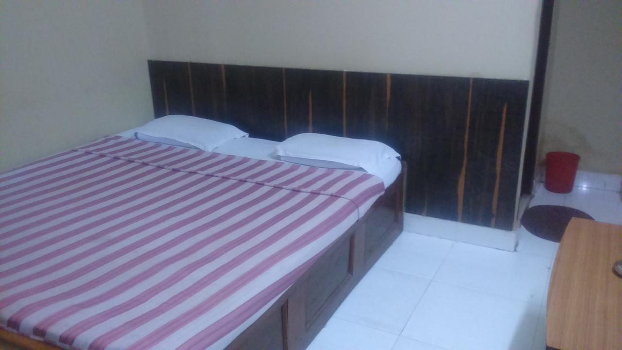 سيليجوري Breeze Hotel المظهر الخارجي الصورة