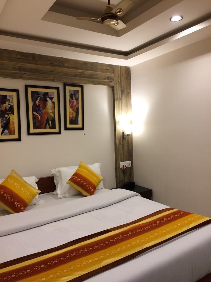 سيليجوري Breeze Hotel المظهر الخارجي الصورة